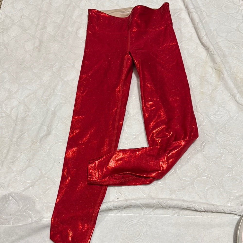 Heroine Sport Red Leggings for Dynamic Performance